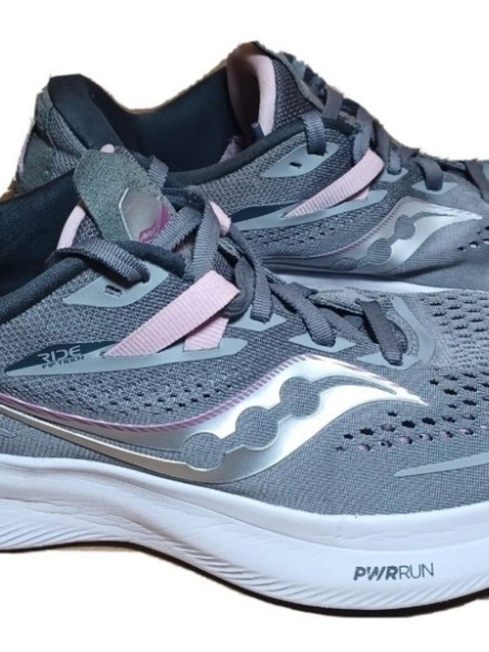 Saucony Ride 15 Women's Gray and Pink Running Sneakers - PWRCUSHION Comfort